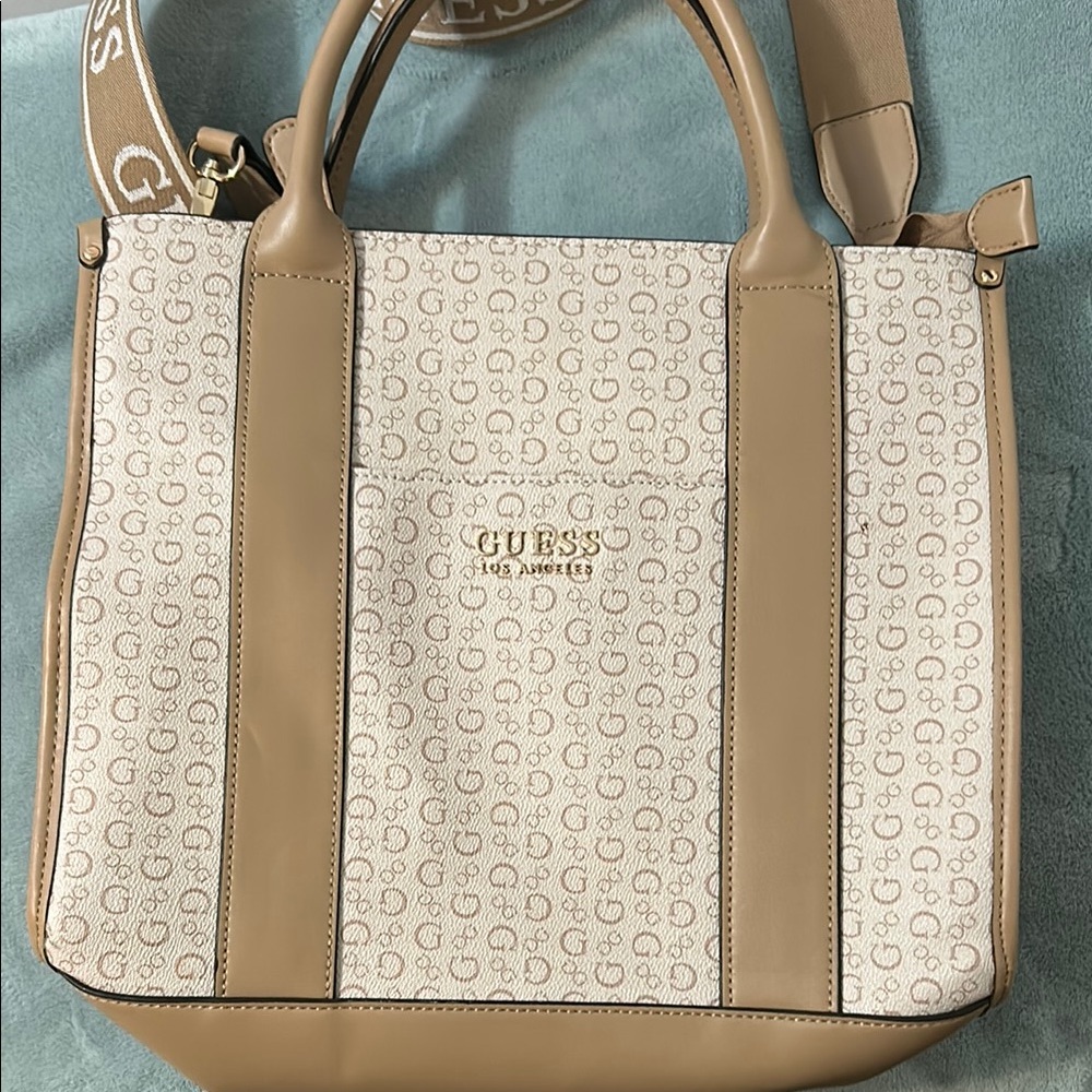 COPY - Guess Beige and Tan Tote Bag